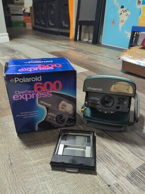 Vintage Polaroid 600 One Step Express Camera Blue Instant With Box  TESTED WORKS